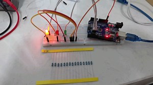 arduino加LED指示灯编程控制