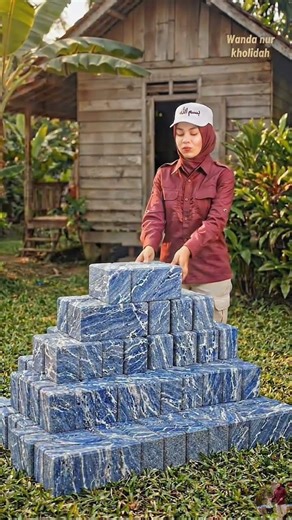 Turning Plastic Waste into Beautiful Paving Blocks⭐