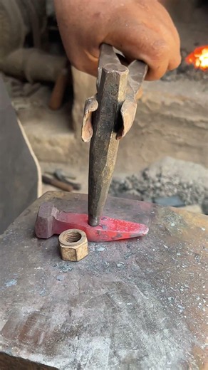I Forged a Mini Hammer for a Happy Little Blacksmith! 🔨❤️ #shorts