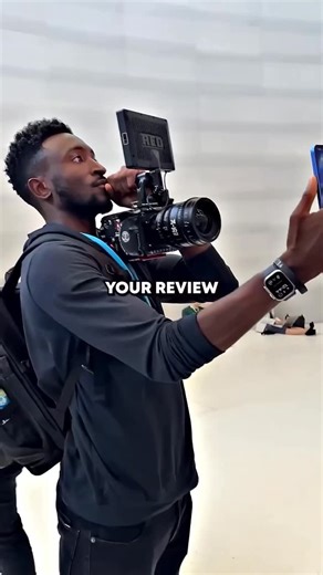 Smart review on Instagram: "Stop relying on filters. Start using smart photography. Don’t be fooled by the simplicity! The reason your iPhone photos look so good isn’t just the lens-it’s the computational magic happening behind the scenes. * Smart HDR analyzes every pixel, Deep Fusion optimizes texture in medium light, and Photonic Engine captures insane detail. It’s like having a tiny, dedicated photo editor in your pocket, making every shot insta-ready. Tap Save if you agree the iPhone is chea