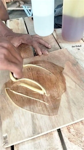 easy way to make 2-component empoxy wood glue mixture #diyproject #carpentry #woodworking #wood