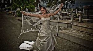 Wedding TTD - Trash The Dress by Carlos Garcia Photography