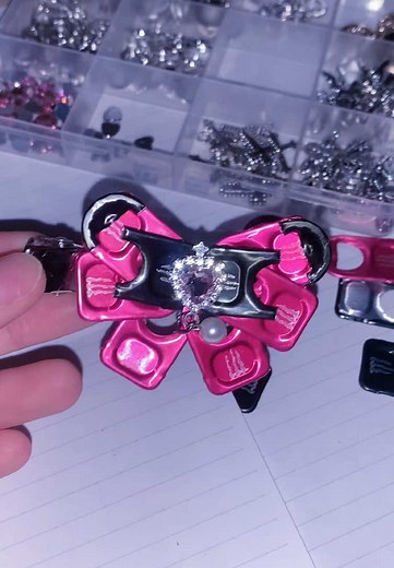 プルタブで前髪クリップDIY🎀