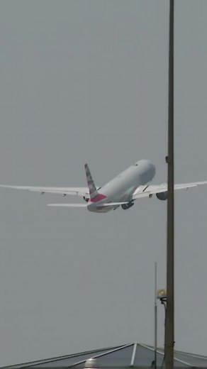 PECULIAR UFO SPOTTED 35,000 FEET UP 🛸 😱 The Proof Is Out There Click here to see more interesting information about UFO: https://carpetexpress.us/ #UFO #Aliens #Extraterrestrial #Area51 #Roswell #UFOsighting #ETs #CloseEncounters #UFOresearch #UFOnetwork #UFOnews | Extraterrestrial life - UFO and Aliens Footage