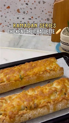 Cheesy Garlic Chicken Baguette 🥖 #recipe #cookingshorts #cooking #ramadan2026 #iftarideas