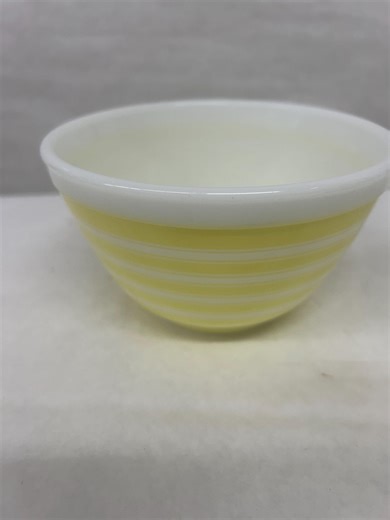 Vintage Rainbow Stripes Pyrex Yellow Mixing Bowl #401 1 Quart - Etsy