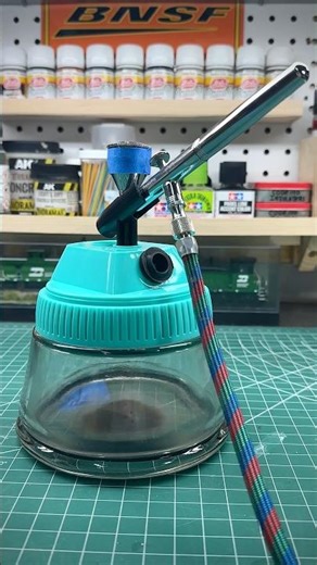 I picked up an Airbrush cleaning pot by AK. Definitely something I should have had already. 🤓🎨