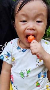 silly girl and mother eat candy || livefortime