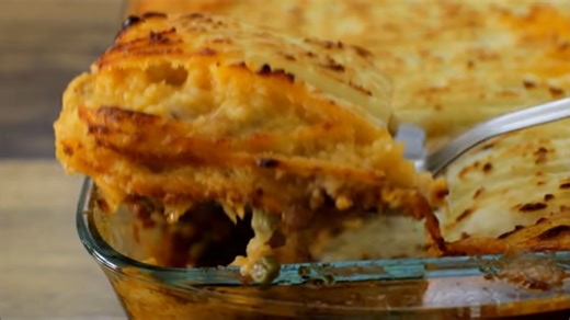 ČUVENA PASTIRSKA PITA: Pomešajte mleveno meso i pire krompir, pa zapecite - uradite 1 stvar kako bi bila sočna