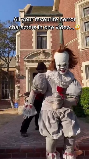 What you going to wear for Halloween? 👻 (🎥 @twistedpennywisetiktok)#jigsaw #pennywise #freddykrueger #michaelmyers #jasonvoorhees #horror #halloween