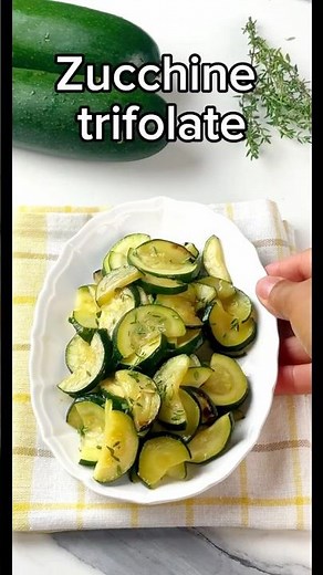 Zucchine trifolate, veloci e leggere in padella