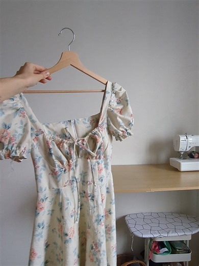 Sew a Milkmaid Princess Dress in 30 Seconds