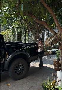 Ford Raptor 2024 Bủi Sáng Của Mia – Vlog 1