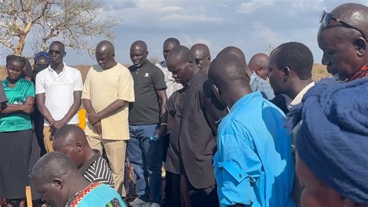 2.2K views · 40 reactions | Juba Giyafa Ma Etakum Min Gelba Ta Jebel Gesim Ta Jacklin Cosmas wslo Fi Belet Num Fi Raha Wu Salama Ta Rabi Yesu My Sister Jacklin Cosmas 懶 | Juba Giyafa | Facebook