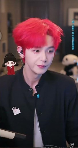 Стример из Китая Фэнфэн или Пэн Цинфэн #峰峰疯了 #фэнфэн