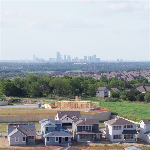 Now's the time buy a beautiful new construction home from the low $300s in the best community in Austin. | Easton Park