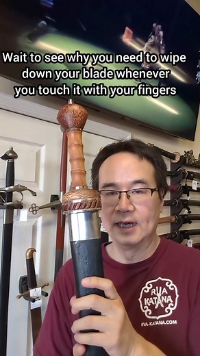 this is why you need to clean your #blade whenever you touch it #RVA #Katana #Sword #SwordTok