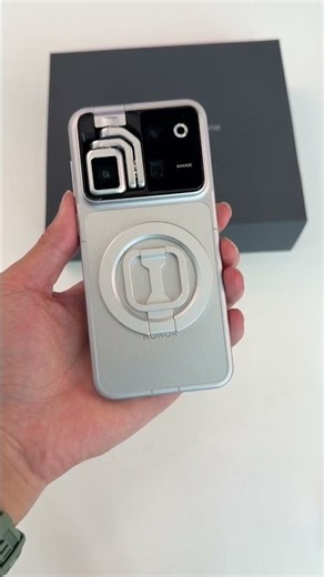 Honor Robot Phone Unboxing and Review: The Vlgo Phone is Born! Capture Your Moments on the Go!