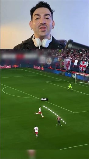 You already know what Robben is about to do😳 #football
