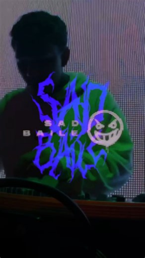 Liah on Instagram: "🔥 SADBAILE VERSAILLES — ARTISTAS 🪓 Cada nome ocupa seu espaço no line. Cada set constrói a atmosfera dessa noite sombria e intensa. 🔥 Oni Inc • Phonk/Metal @oniincteam 🤘 MC Taya • Fock @mctaya 😈 S3BZS • Phonk @s3bzs_ 🔥 Dragonboys • Trap/Phonk @dragonboysoficial 🪓 Fab Godamn • Trap @fab.godamn ❄️ Frozen • Emotrap @_djfrozen ⚡ Zetta • Dubstep/Funk @zettatunes 🦊 Kiffox • Funk/Phonk @kiffox 🔥 Thugger • Trap @thuugger 🧙‍♂️ Wizard • Funk @djwizardofficiall 🎩 Mac10ta • Fu