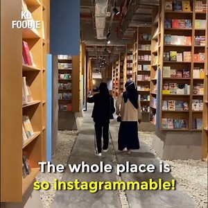 This NEW gorgeous bookstore in KL has a Japanese restaurant, cafe, co-working space, art gallery & more 😍📚 📍 Book Xcess @ MYTOWN Shopping Mall, KL | KL Foodie