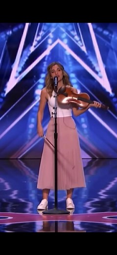 2 years ago 🫶✨ @America’s Got Talent #agt #agtauditions #americasgottalent #gabriellalaberge #gabriella #@James Blunt #violin