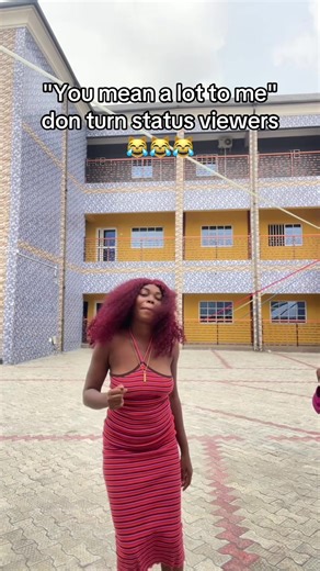 Call Me Little: Status Viewers and Relationship Insights