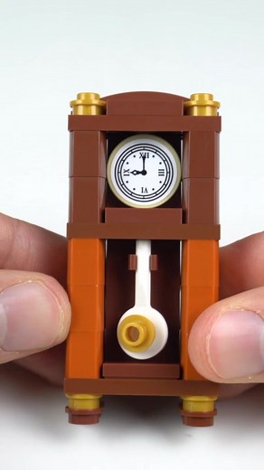 Build from the new LEGO Ideas Home Alone set