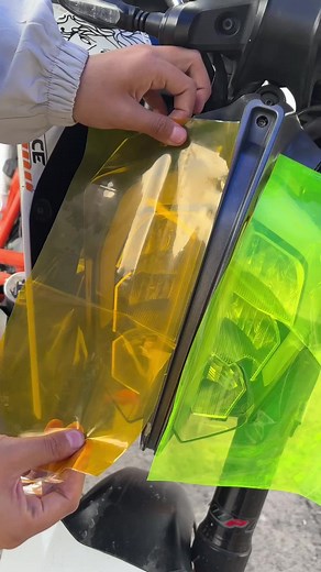 Transforma tu faro Duke 390 con Laminex