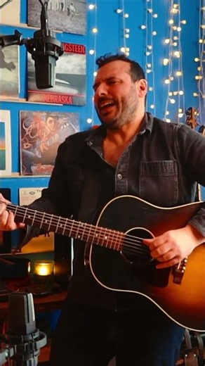 “Face In The Crowd” - Tom Petty (Acoustic cover by Franc Cinelli)