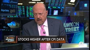 Cramer explains why Eli Lilly will be the winner over Biogen in Alzheimer's fight