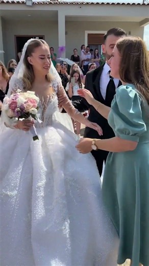 Nusja ndahet me familjaret #short #wedding #albania # dasma #event #studiojeti #live #love
