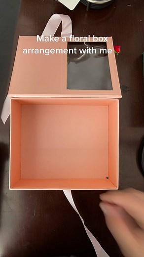 Make a floral box arrangement with me! A birthday order with a rectangular box and pink roses! #floralarrangements #floralboxarrangement #roses #valentinesday #fyp #flowers #birthdaygift