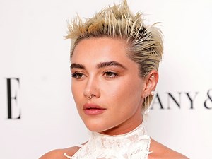 Florence Pugh hit in face by object during Comic Con event