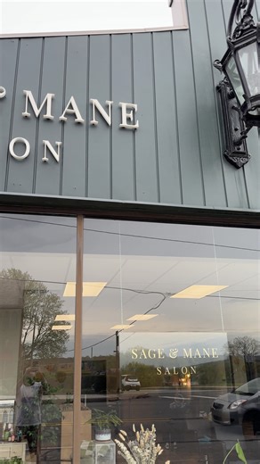 Custom 1” Thick Stud Mounted Lettering and 1/4” thick clear acrylic sign, edge polished to perfection with 22k gold mirror lettering #sign #signshop #signshoplife #artist #billboard #dimensionalletters #3dletters