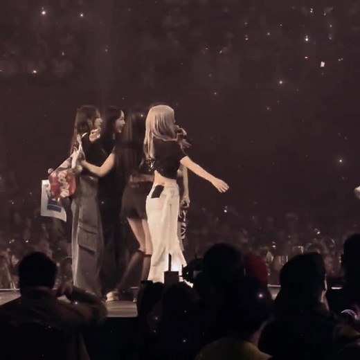 GFRIEND Concert Highlights and Fansign Moments