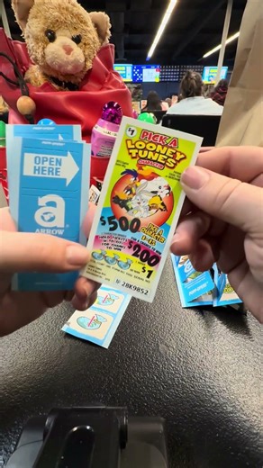 Pick a Looney Tunes! #bingo #bingogames #asmr #pulltabs #flash