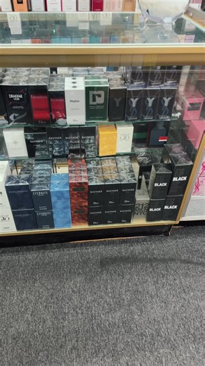 Perfume outlet 4952 W Diversey ave chicago, IL 60639 #chicago #cologne