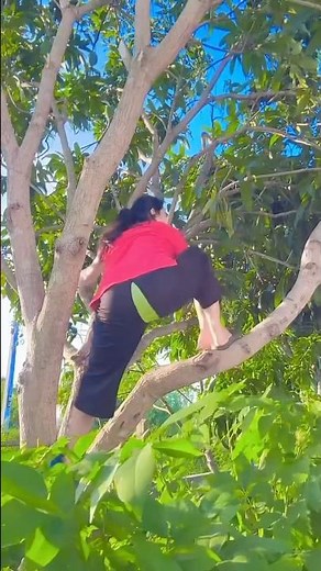 The pants are torn 😂😂😂 | funny video #shorts #memes #tiktok #FunnyVideo #americanlife #usa