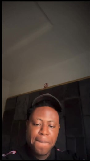 Another one😋 alaye freestyle😋#freestyle #smokearti #wizkid #asake #fyppppppppppppppppppppppp @Don Jazzy @Olamidé @davido @Fireboy DML @Wizkid @Burna Boy @MAVIN RECORDS @Wande Coal @Ayra Starr ⭐️ @CrazyCruxHQ