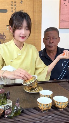 Give way! Southern Little Ox makes gongfu tea. Have you seen such tea art?