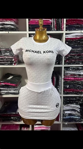 Stylish Mini Skirts for Trendy Looks