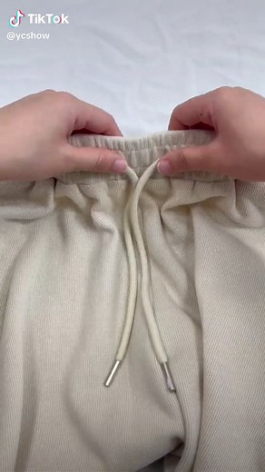 Comfortable loose shorts look good no matter how you wear them🔆🛍️#OOTD #fyp #dressup #ootdfashion #comfyoutfits #oufitinspo