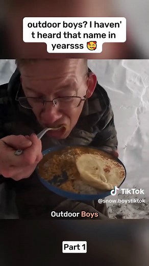 Challenging Camping Experience: Tent Troubles & Delicious Curry