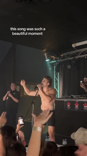 Chillinit: The Perfect Chill Songs for Your Night Playlist