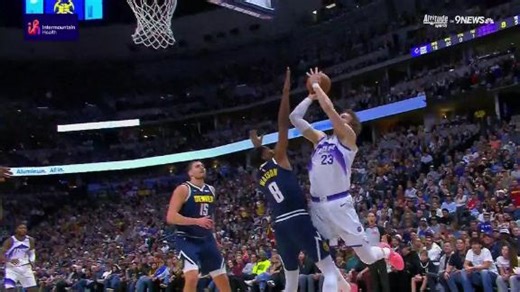 Lauri Markkanen gets the hoop and the harm