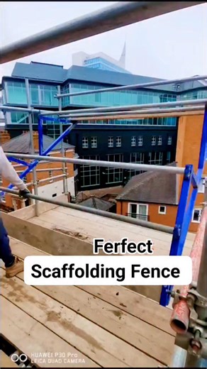 Robby Robby Robby on Instagram: "#viral #fyp #sorotan #Scaffolding"