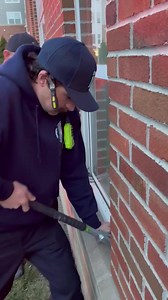 914K views · 6.1K reactions | Station 10 (3U) doing some through the lock training via windows on the west side | Columbus Fire: Unofficial- The Ladder Company | Facebook