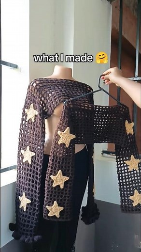 Crochet Magic ✨🧶 Full tutorial on the channel#crochetshrug #crochetshrug #crochetfashion
