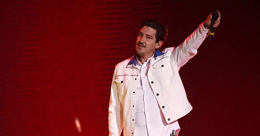 What is Jonathan Knight's net worth? How 'Farmhouse Fixer' star went from '80s heartthrob to real estate expert